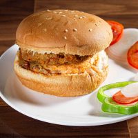 Monginis Burgers